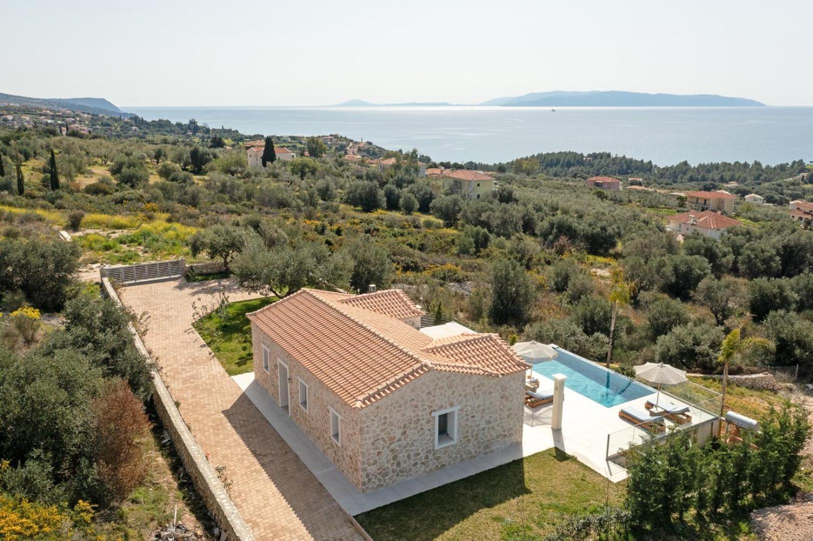 Natural Stone Villas Kefalonia 特拉佩扎奇 外观 照片